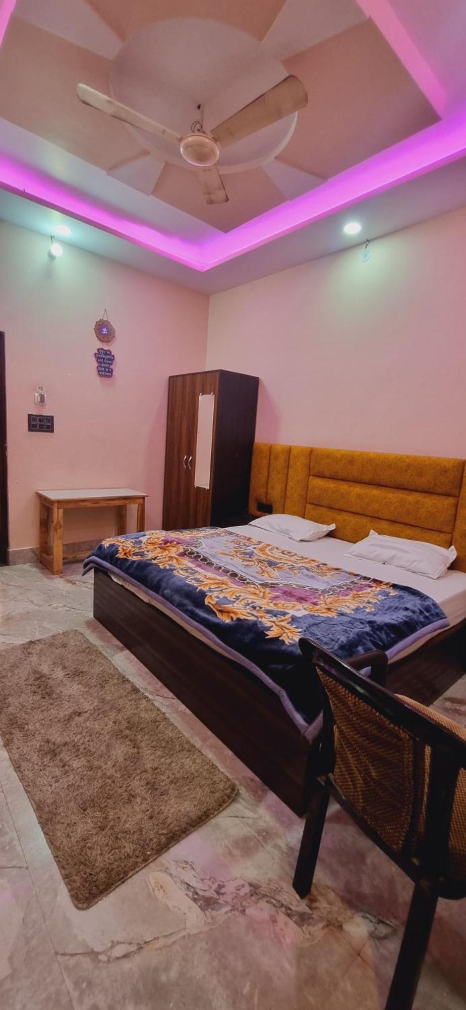 Surya Palace Ayodhya Екстер'єр фото