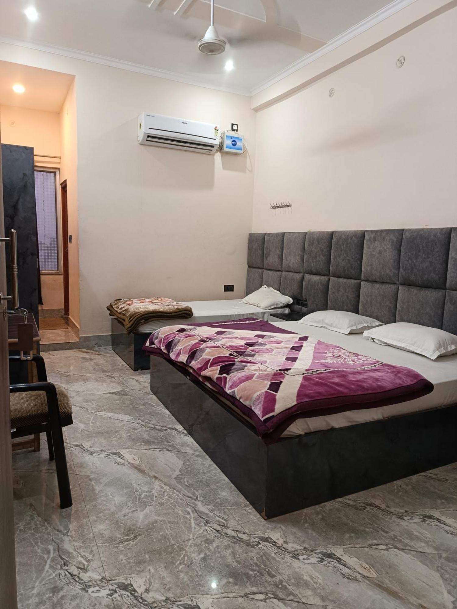 Surya Palace Ayodhya Екстер'єр фото